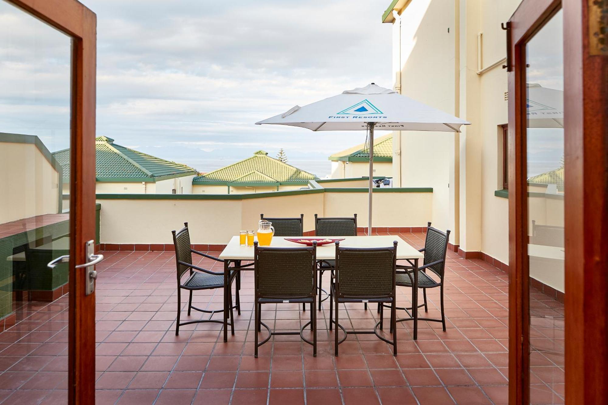First Group Perna Perna Mossel Bay Appartement Buitenkant foto